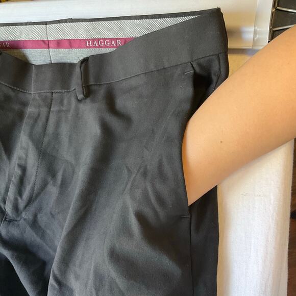 Haggar Men Dress Pants size 36 x 30 Black Mid Rise Straight Fit Premium Stretch - Picture 8 of 10